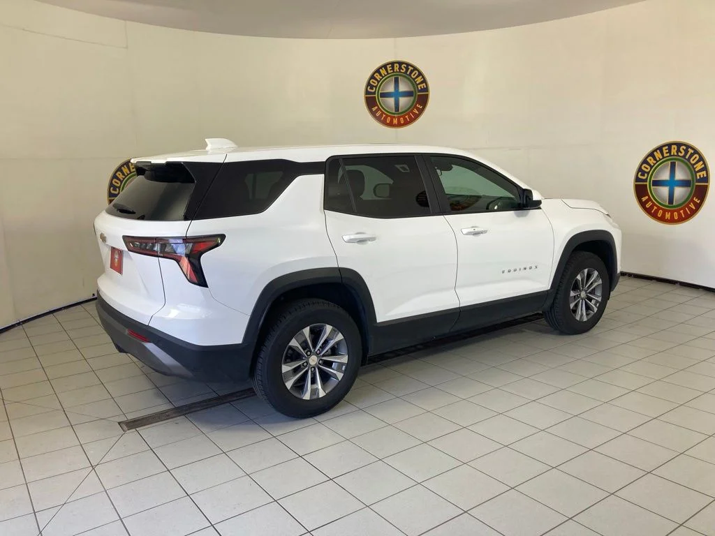 Used 2026 White Chevrolet LT image 21