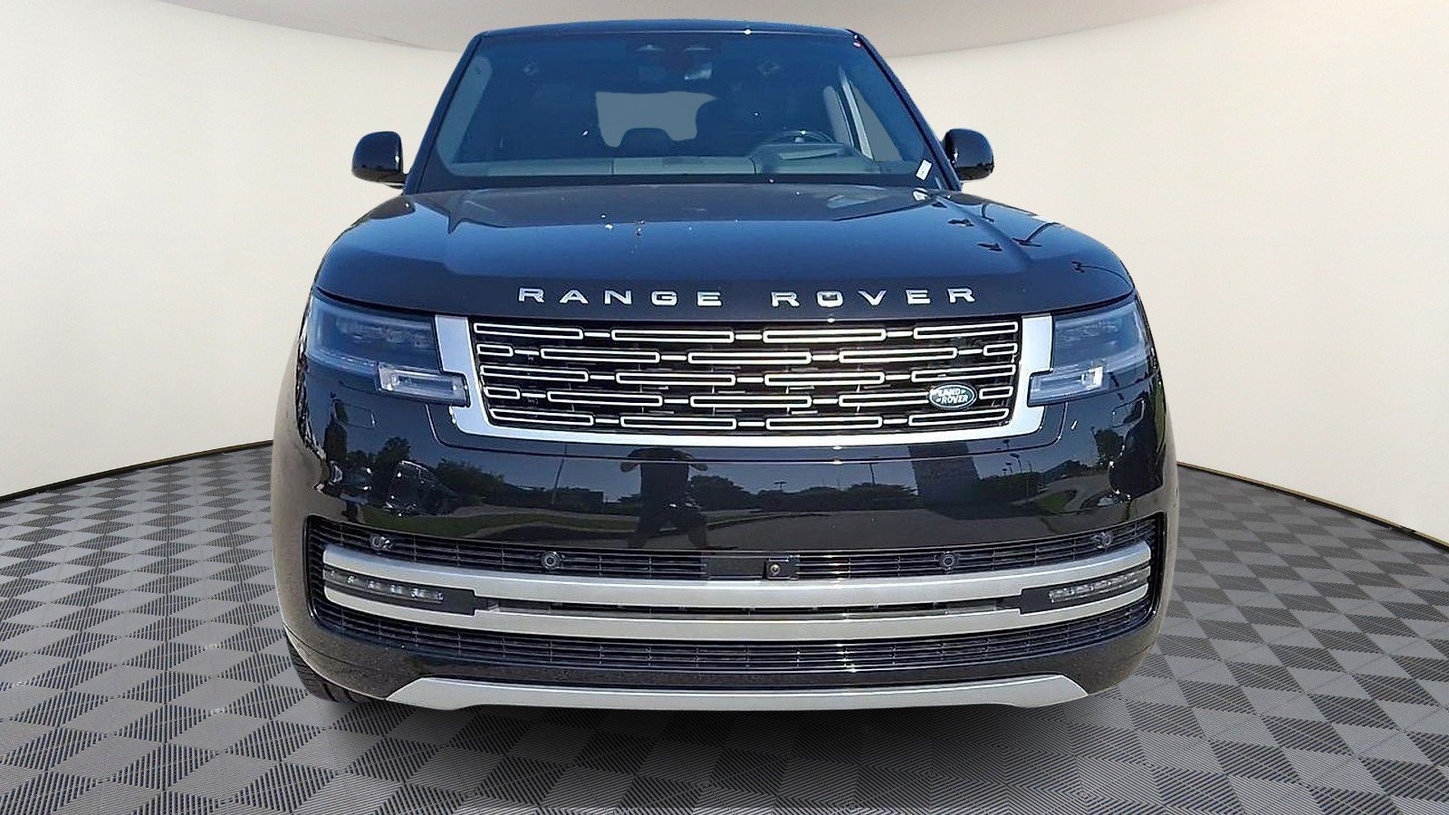 New 2026 Santorini Black LAND ROVER Autobiography image 3