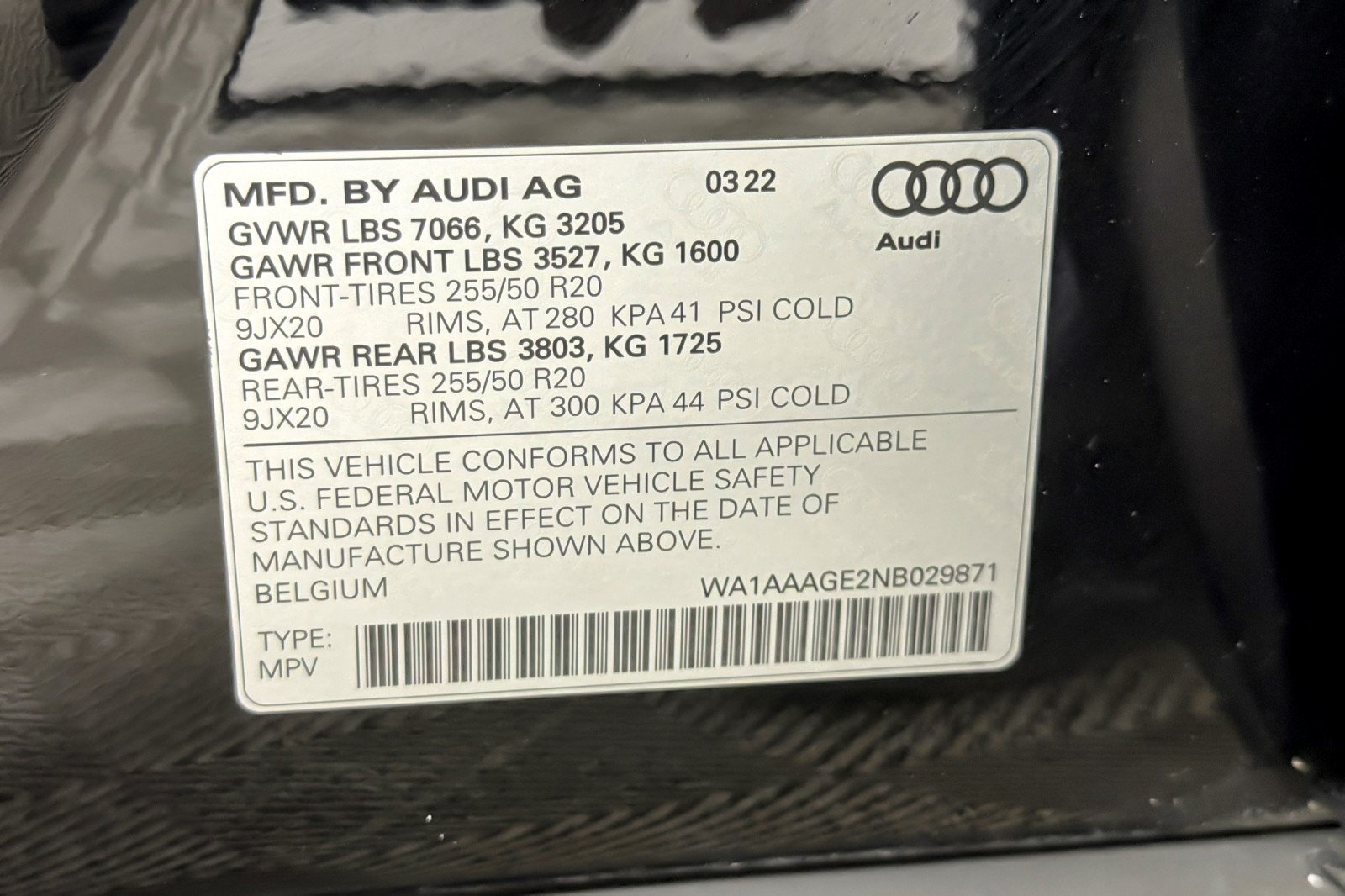 Used 2022 Brilliant Black Audi Premium quattro image 27