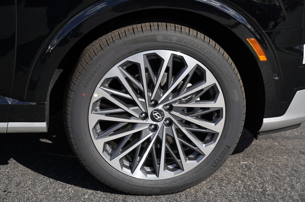 New 2026 Abyss Black Pearl Hyundai Calligraphy image 42