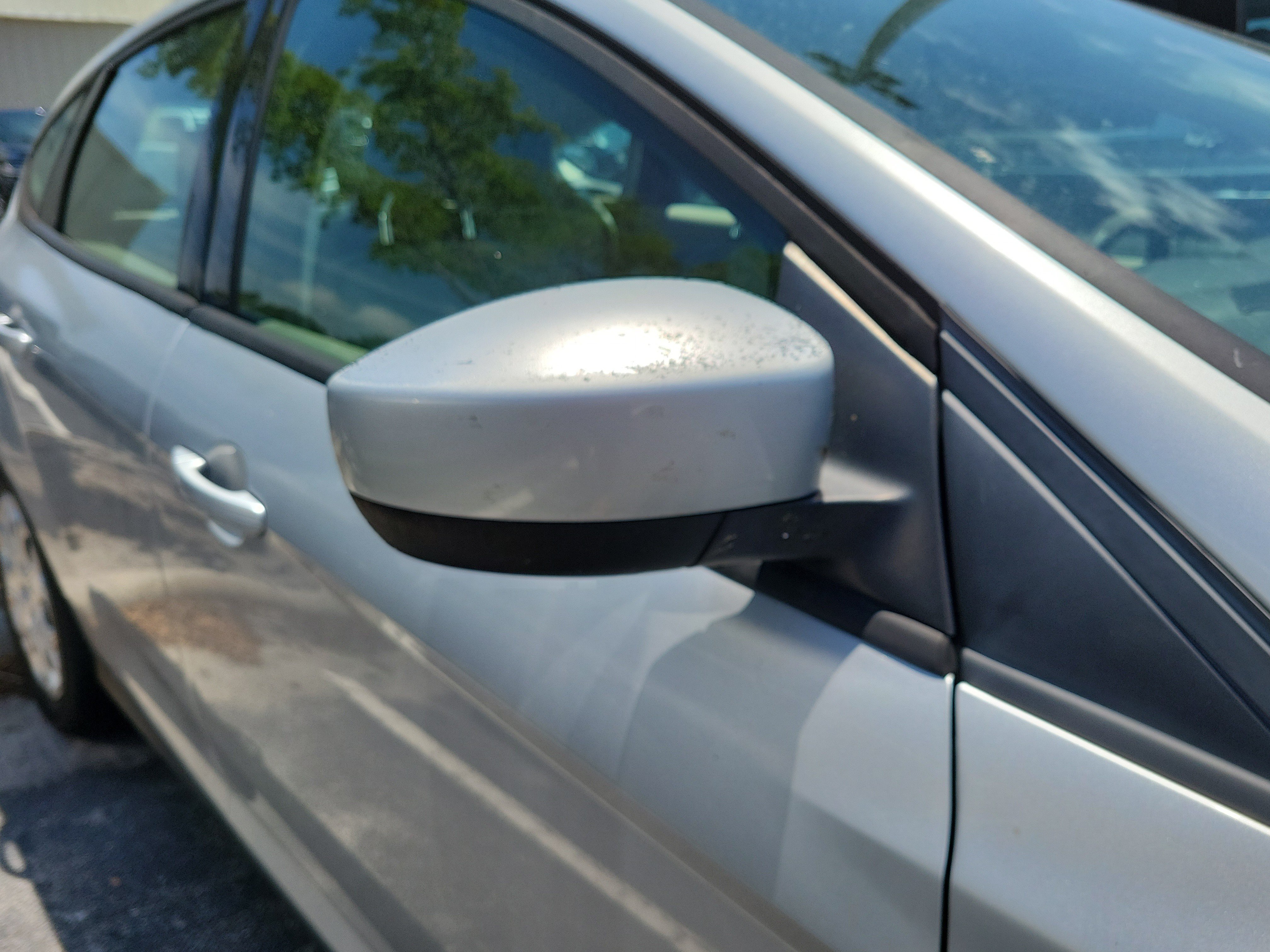 Used 2012 Ingot Silver Ford SE image 7