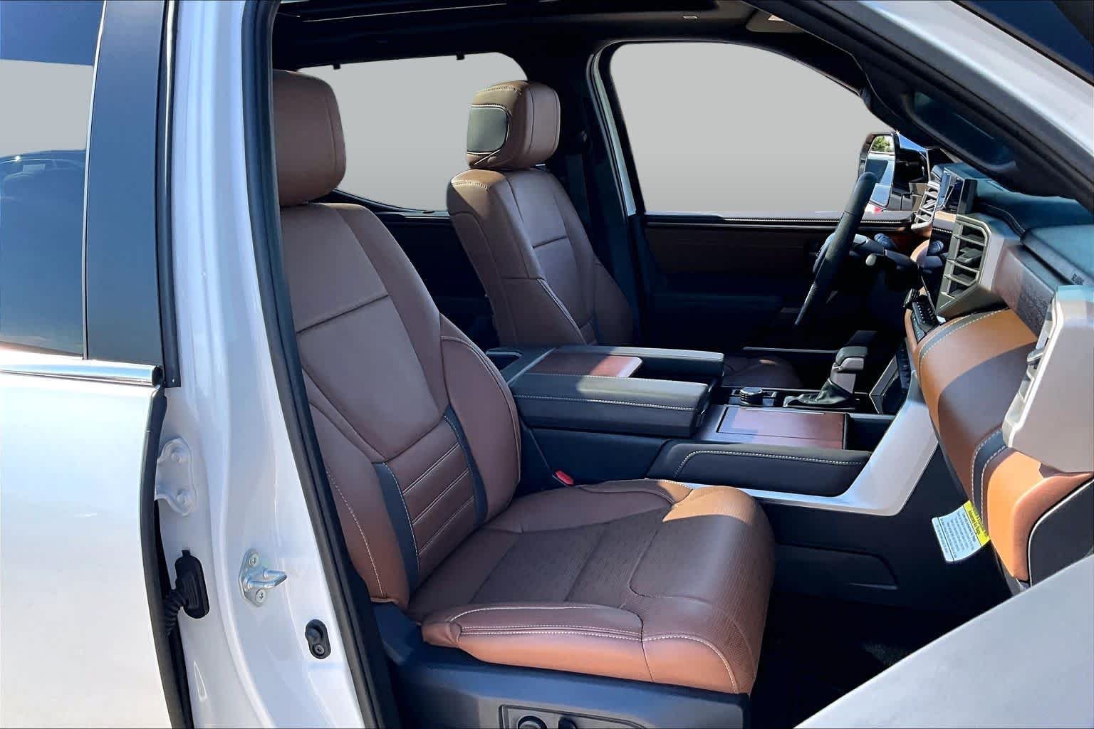 Used 2026 Wind Chill Pearl Toyota 1794 Edition Hybrid image 9