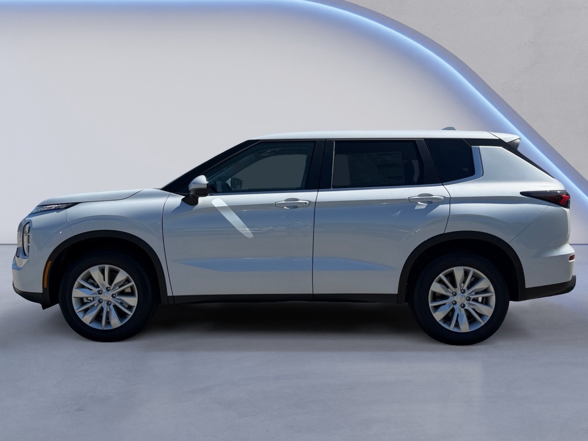 New 2026 White Diamond Mitsubishi ES 1.5T 2WD image 6