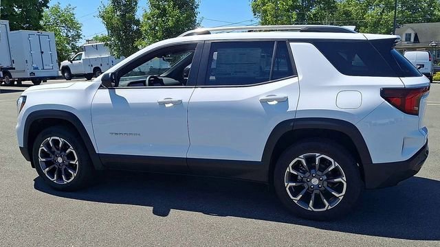 New 2026 Summit White GMC Elevation image 7