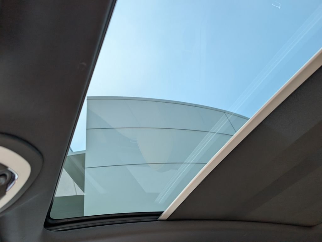 Used 2026 White Porsche  image 19