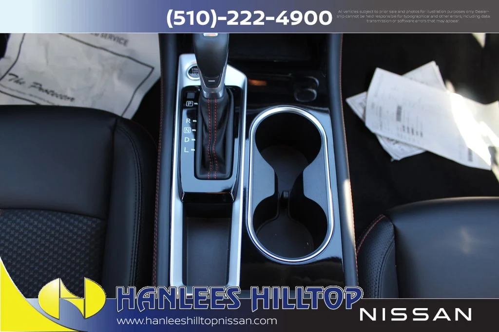 2025 Nissan Altima SR - Photo 17