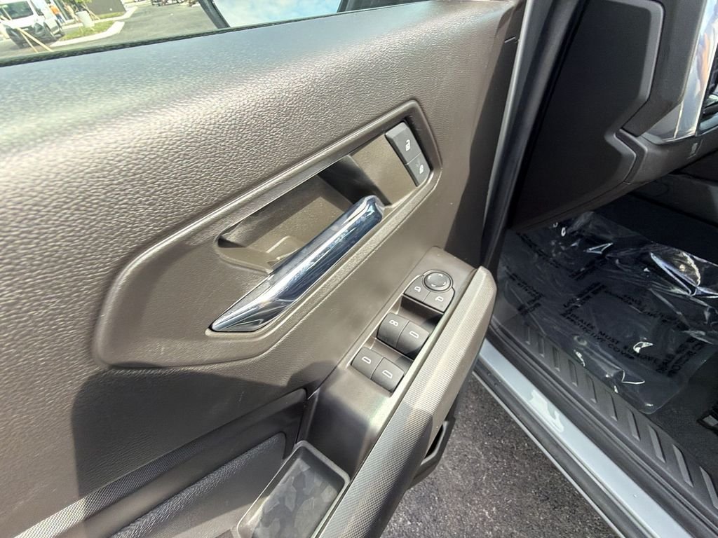 Used 2024 Silver GMC Elevation image 15