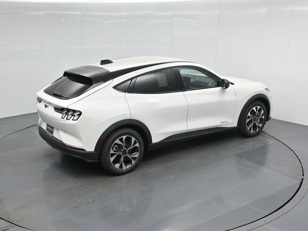 New 2026 Star White Metallic Tri-coat Ford Select image 37
