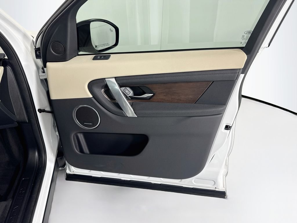 2025 Land Rover Discovery Sport S - Photo 25