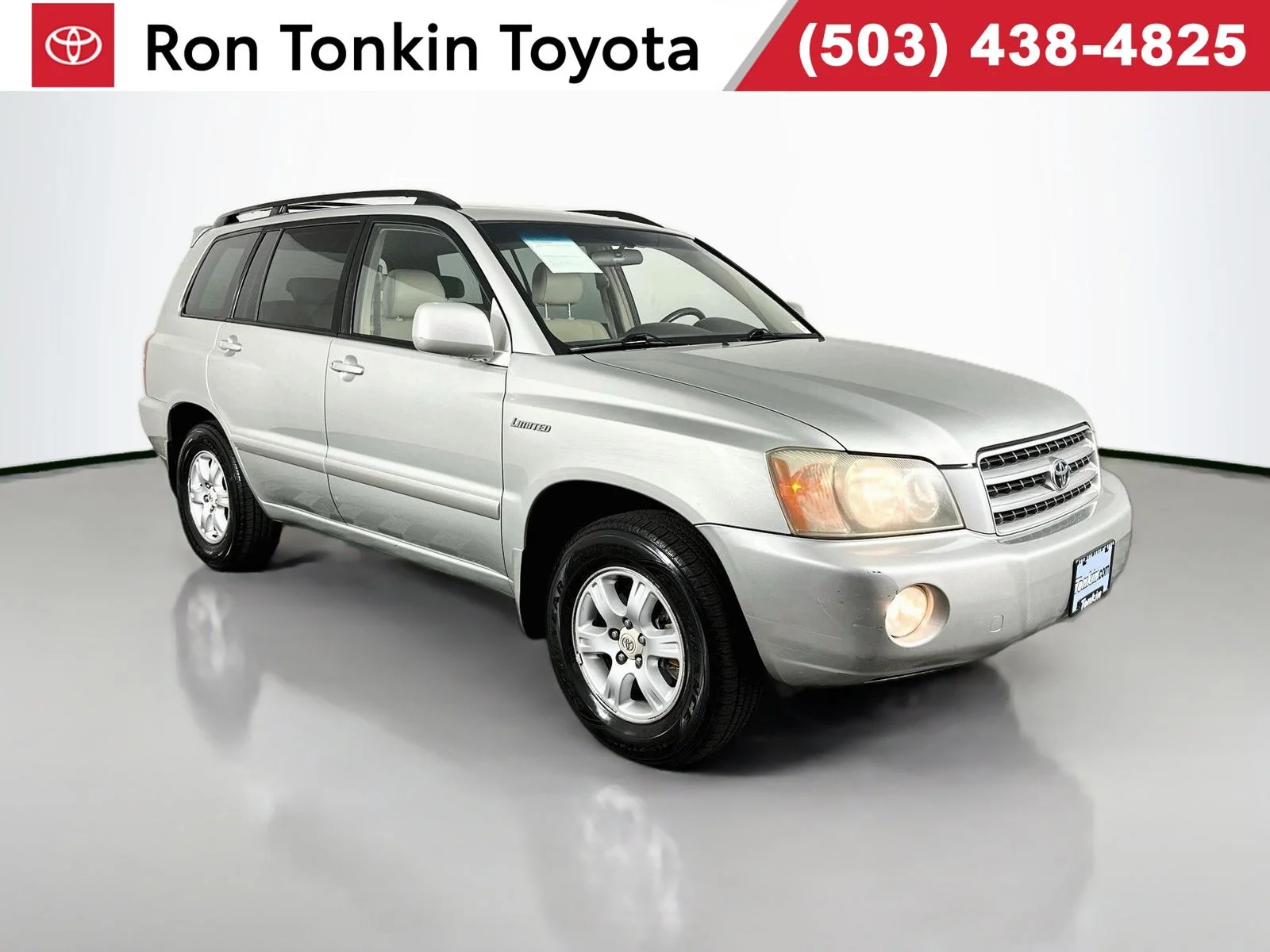 Used 2003 Millennium Silver Metallic Toyota Limited image 1