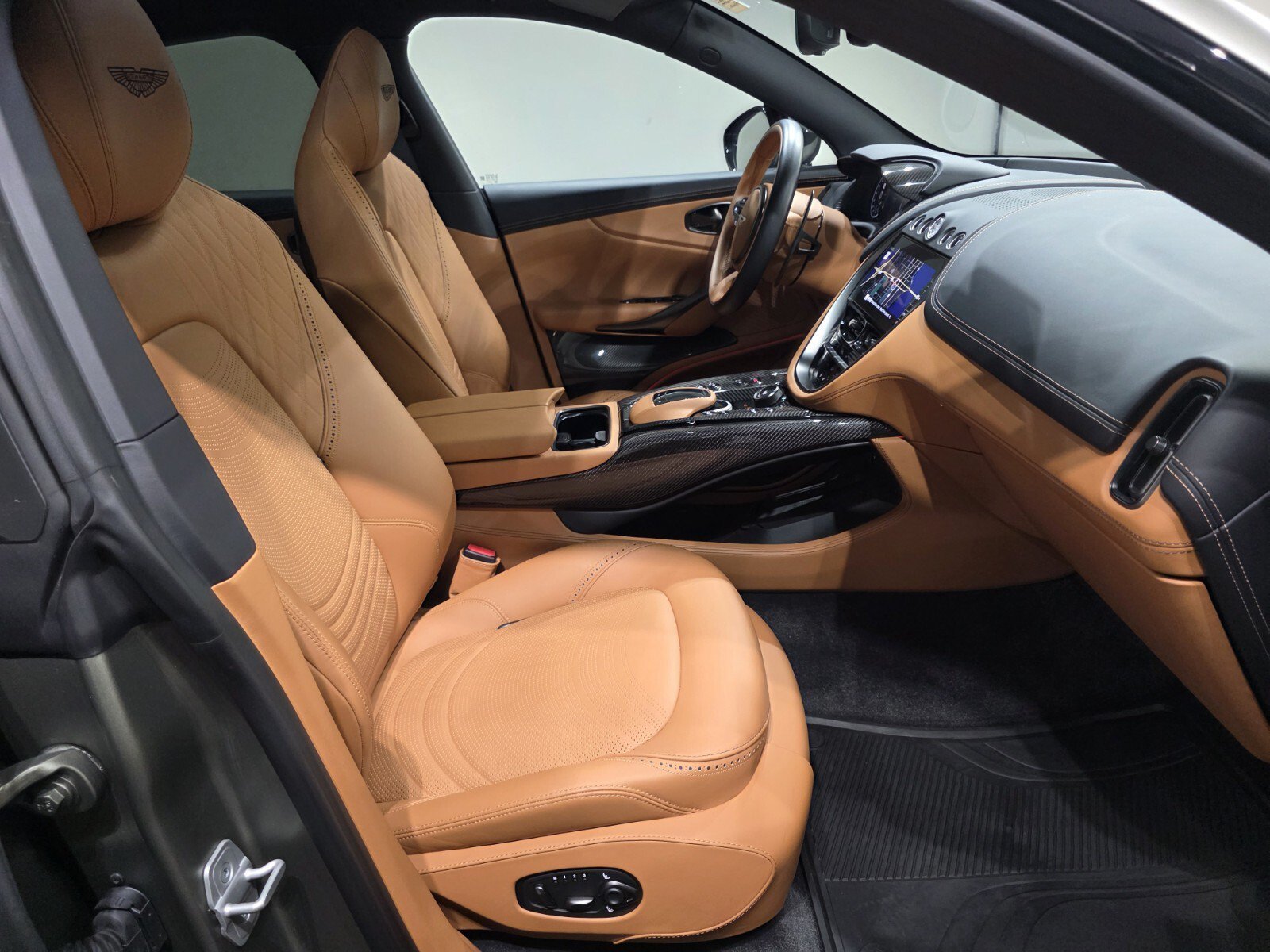 Used 2024 Q Satin Titanium Grey Aston Martin 707 image 23