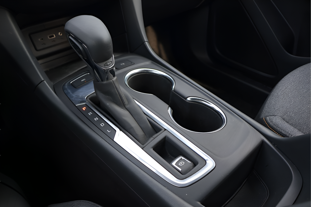 Used 2024 Gray Chevrolet LT image 24
