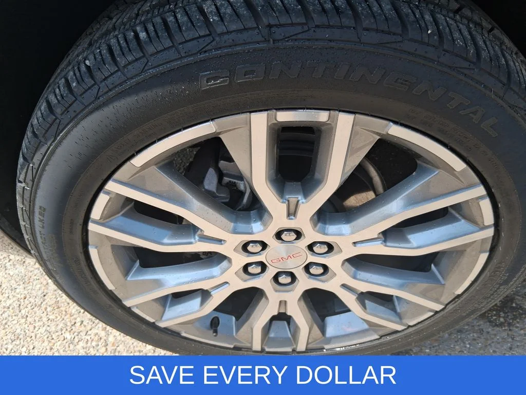 Used 2025 Black GMC Denali image 8