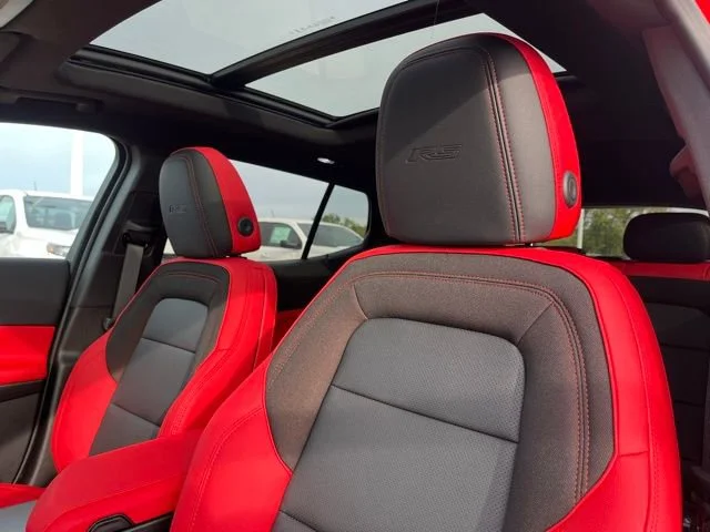 2026 Chevrolet Equinox EV RS - Photo 17