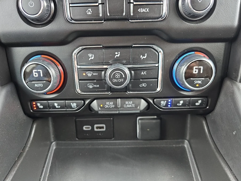 Used 2024 Black Chevrolet High Country image 14