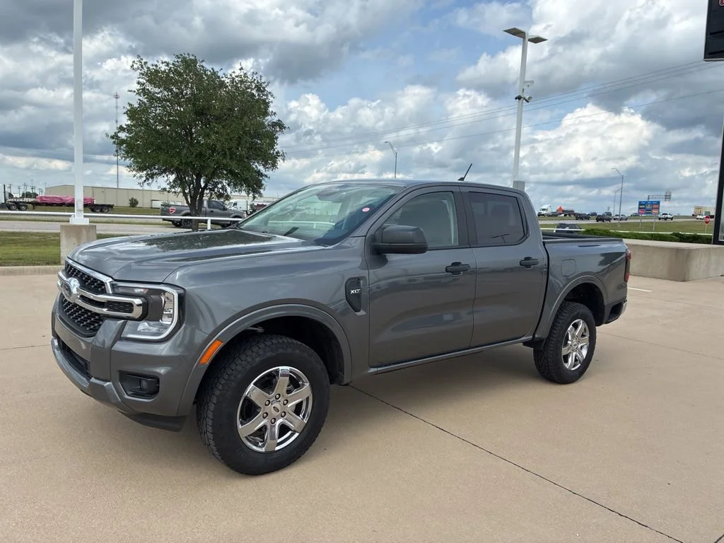 2025 Ford Ranger XLT SuperCrew 5' Box's photo
