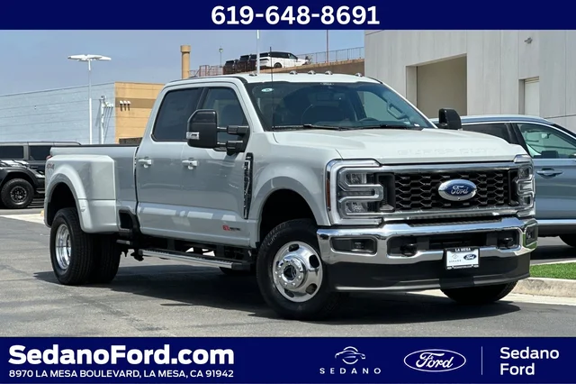 2026 Ford Super Duty F-350® Lariat®
