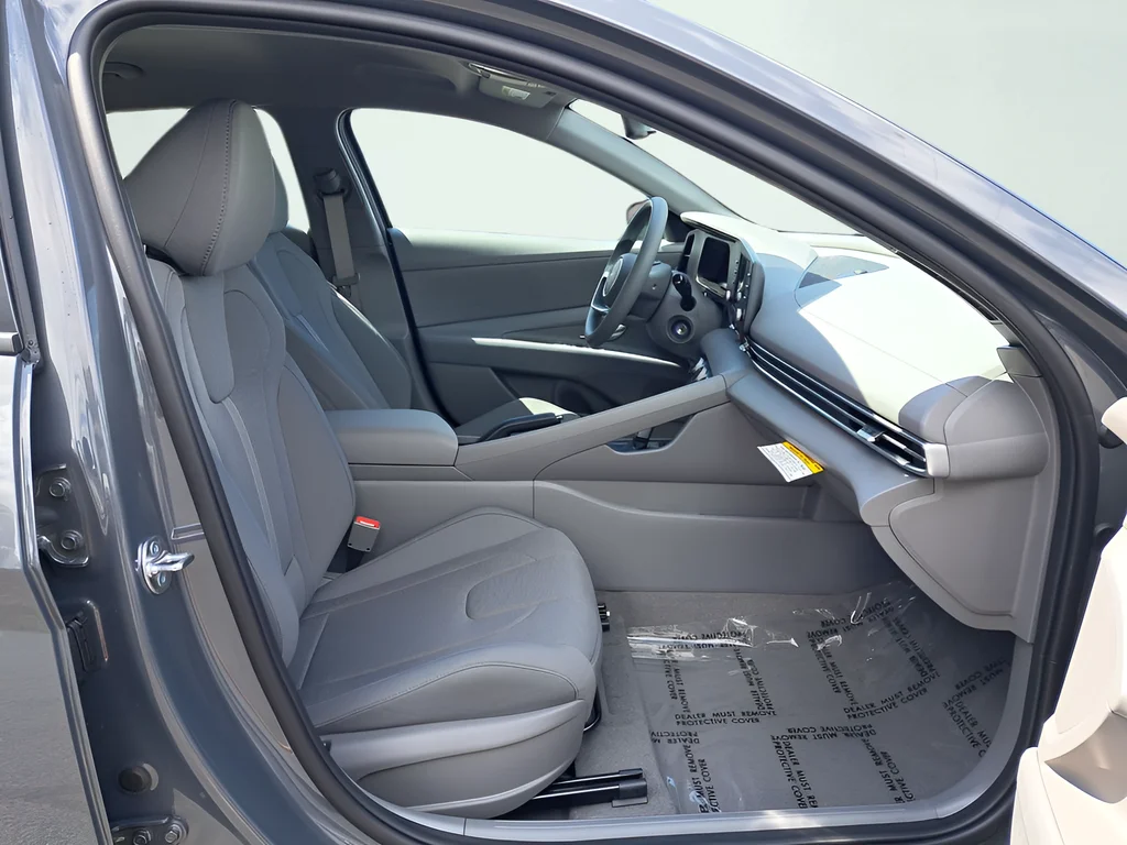 New 2026 Gray Hyundai SE image 16