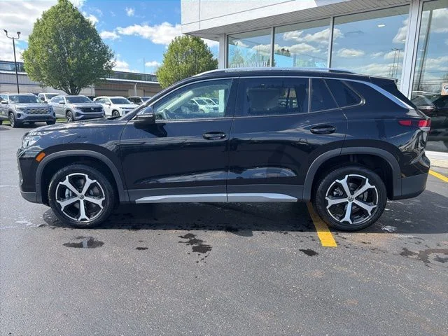 New 2026 Deep Black Pearl Volkswagen 2.0T SE image 4
