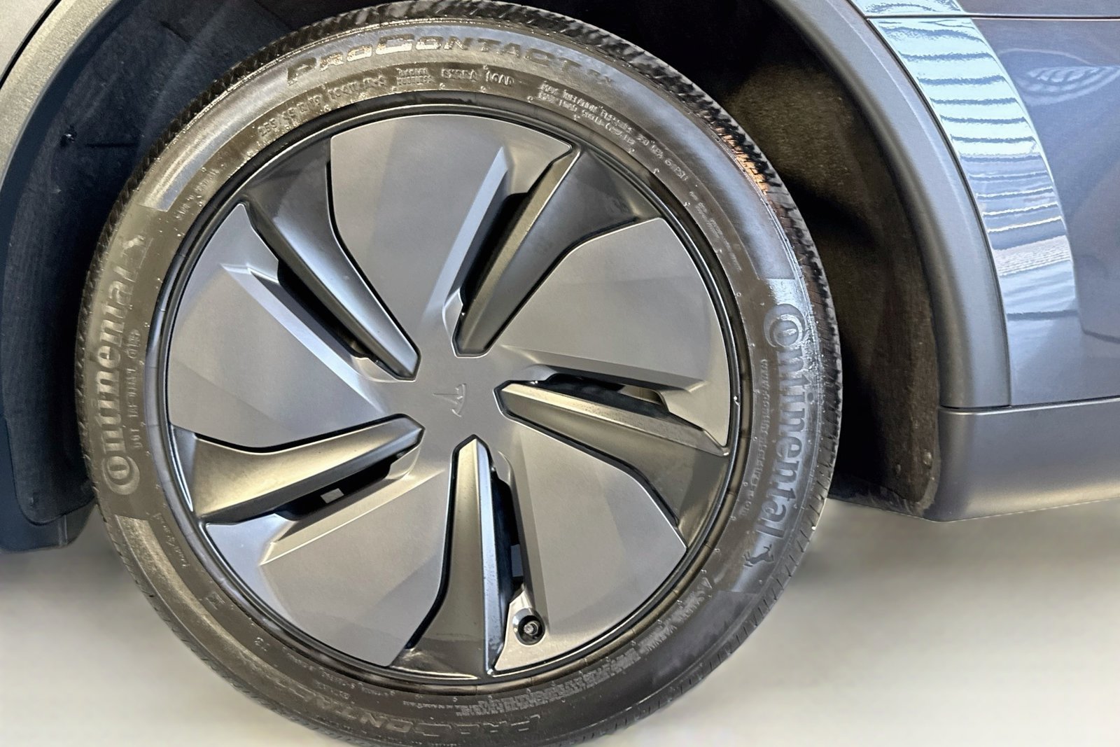 Used 2026 Stealth Grey Tesla Long Range Launch Series image 28