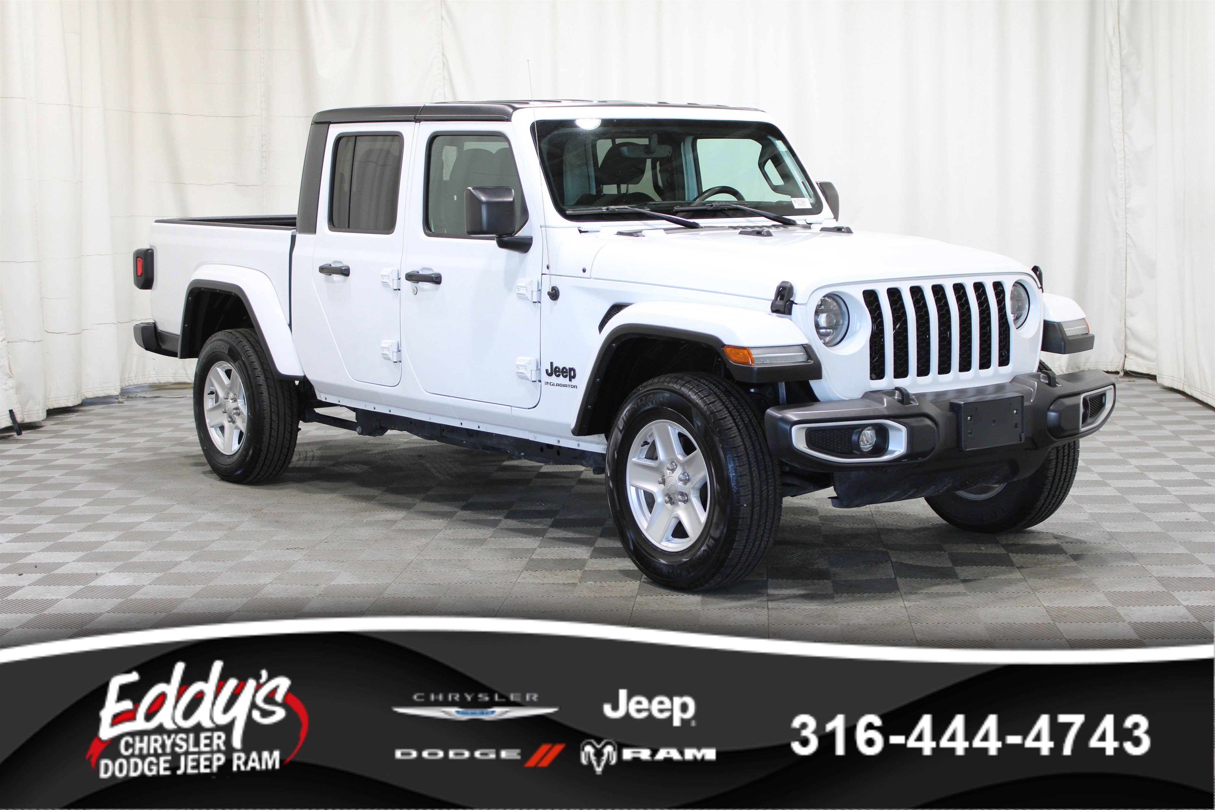 2023 Jeep Gladiator Sport S's photo