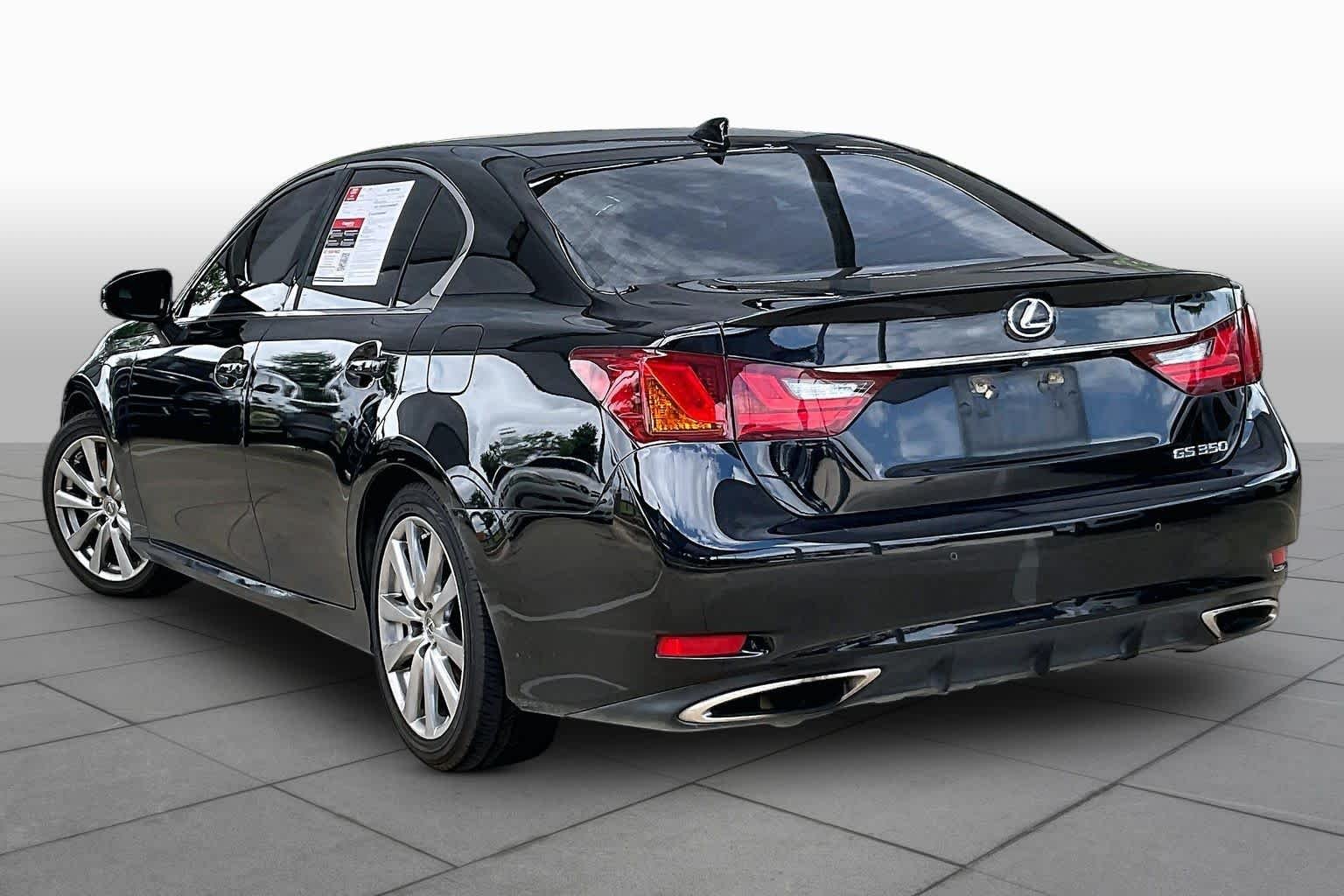 Used 2015 Obsidian Lexus  image 11