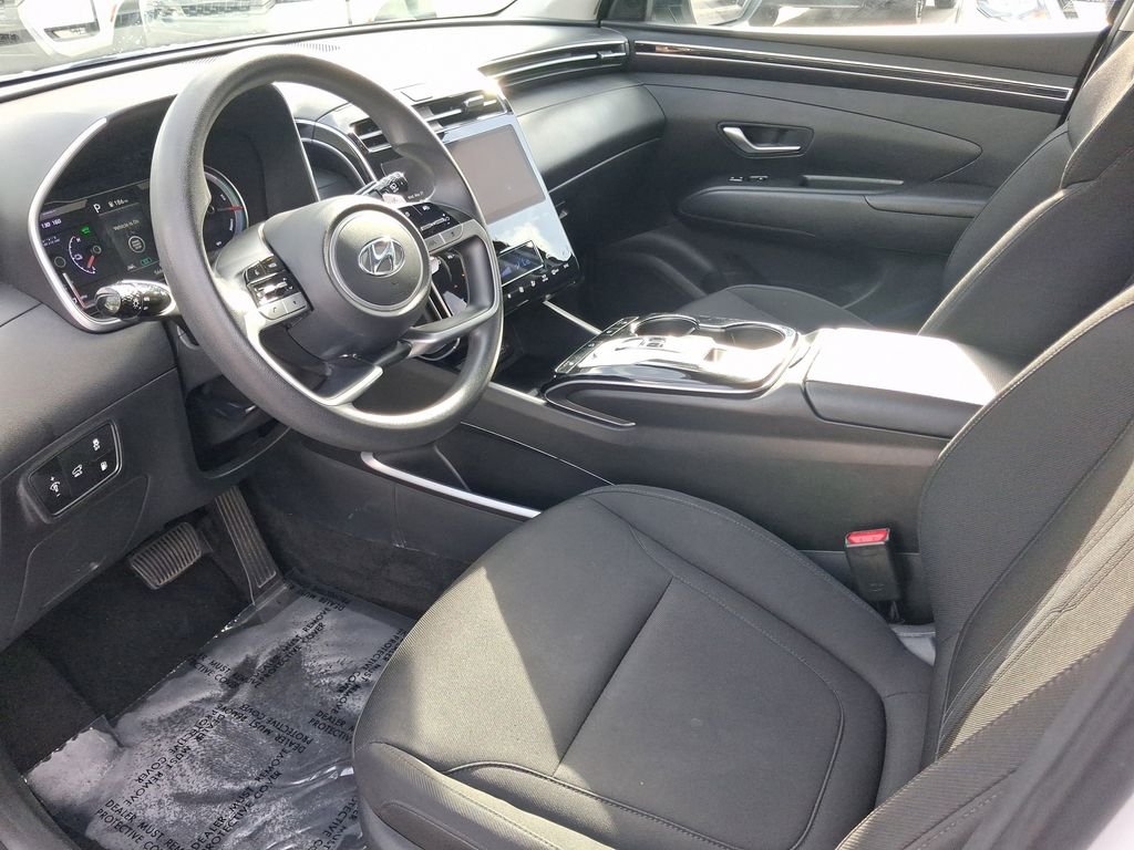 Used 2024 White Hyundai SEL image 15