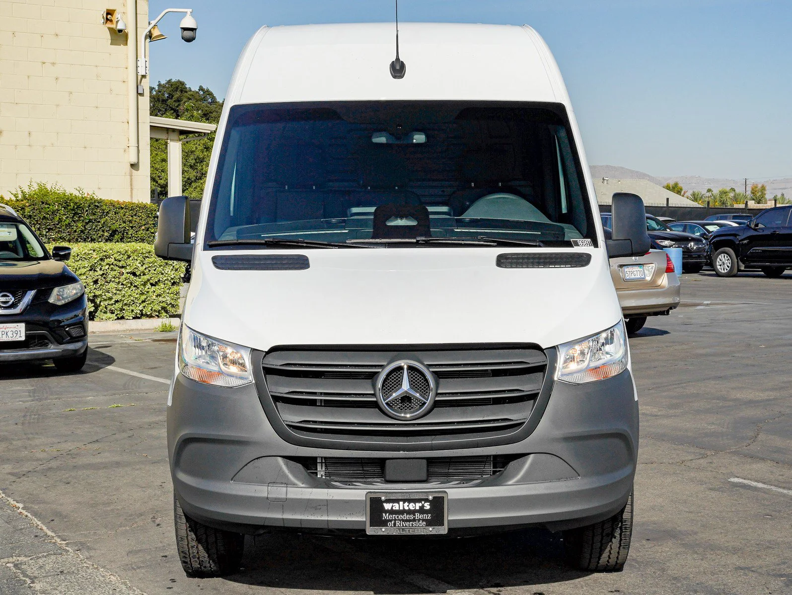 New 2026 Arctic White Mercedes-Benz  image 2