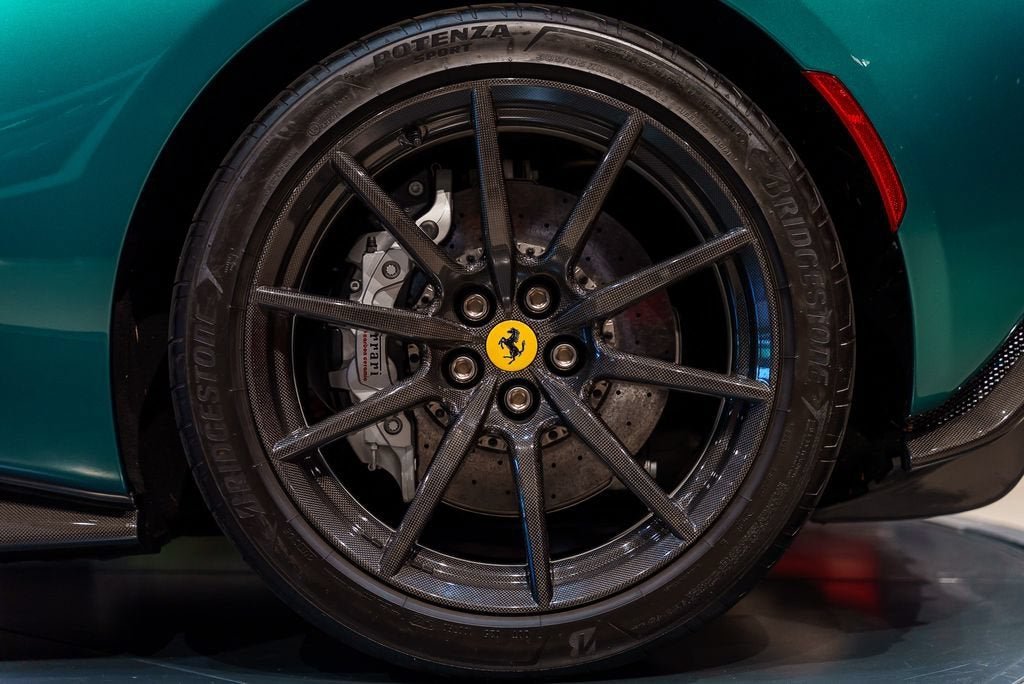 Certified Used 2022 Verde Pino 18 Ferrari Base image 14