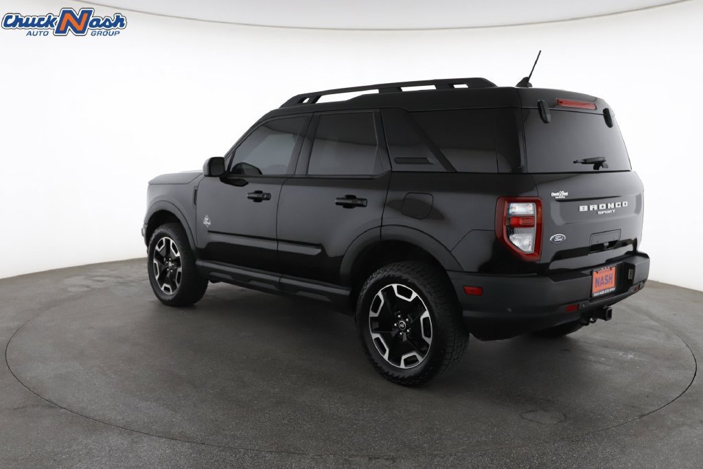 Used 2022 Black Ford Outer Banks image 9