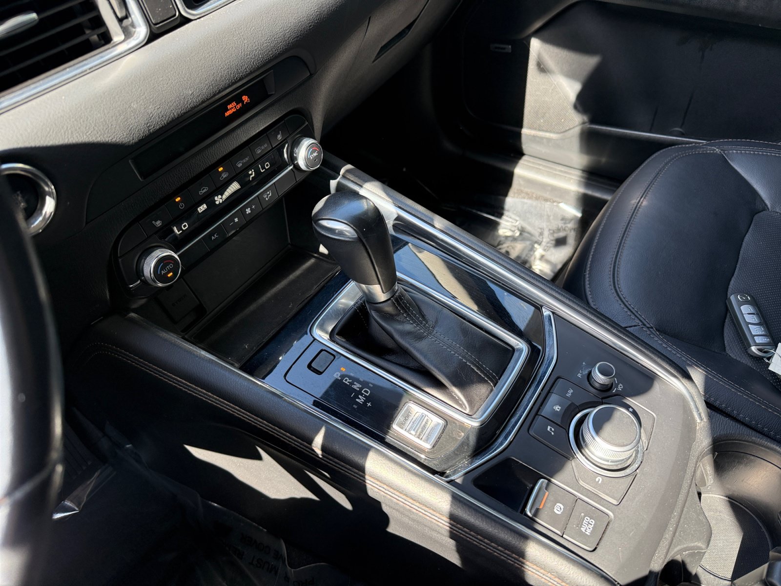 Used 2019 Crystal Blue Mazda Grand Touring image 13