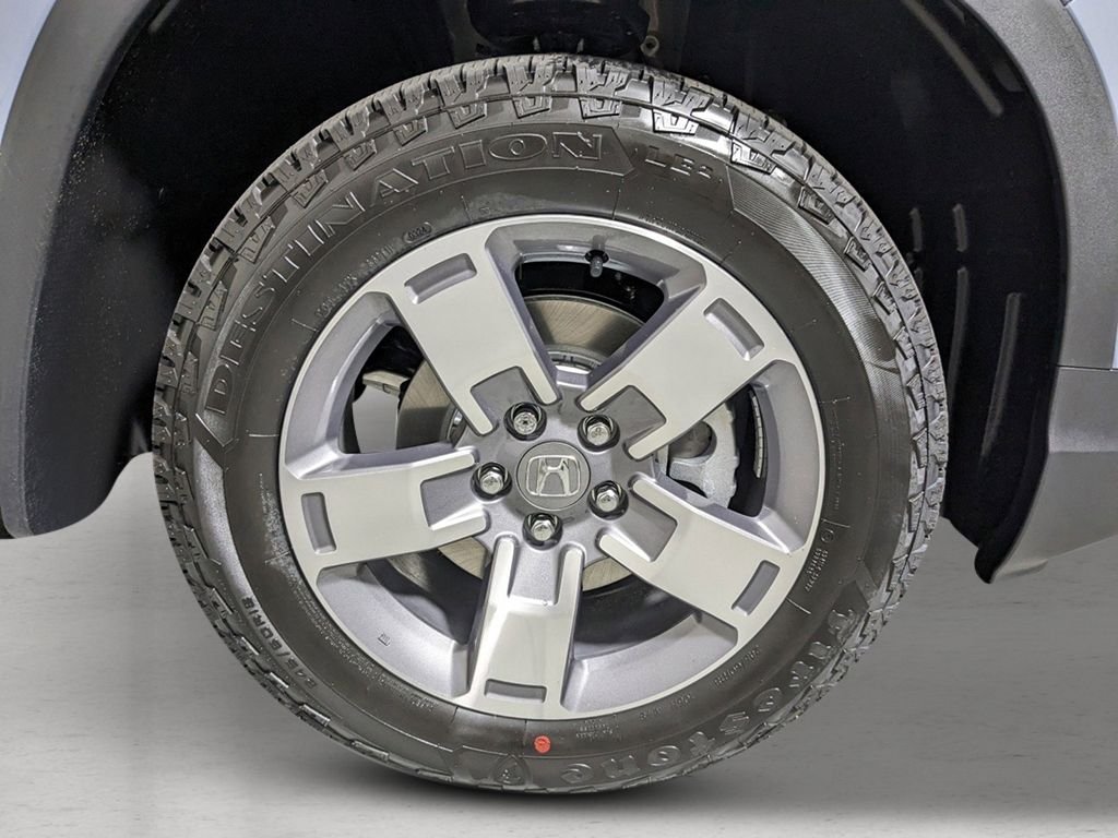 New 2026 Sonic Gray Pearl Honda RTL image 9