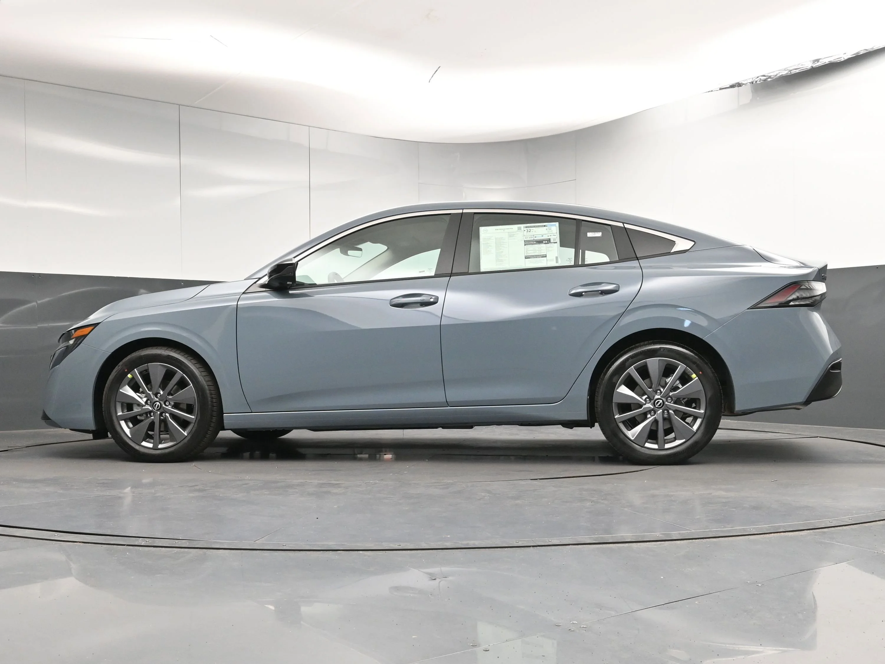New 2026 Atlantic Gray Metallic Nissan SL image 29