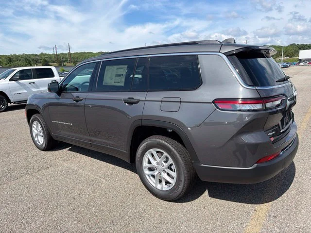 New 2026 Gray Jeep Laredo image 5