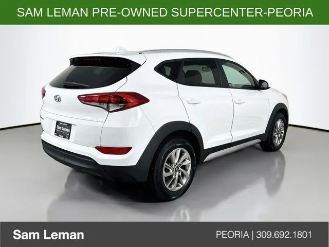 Used 2018 White Hyundai SEL image 7