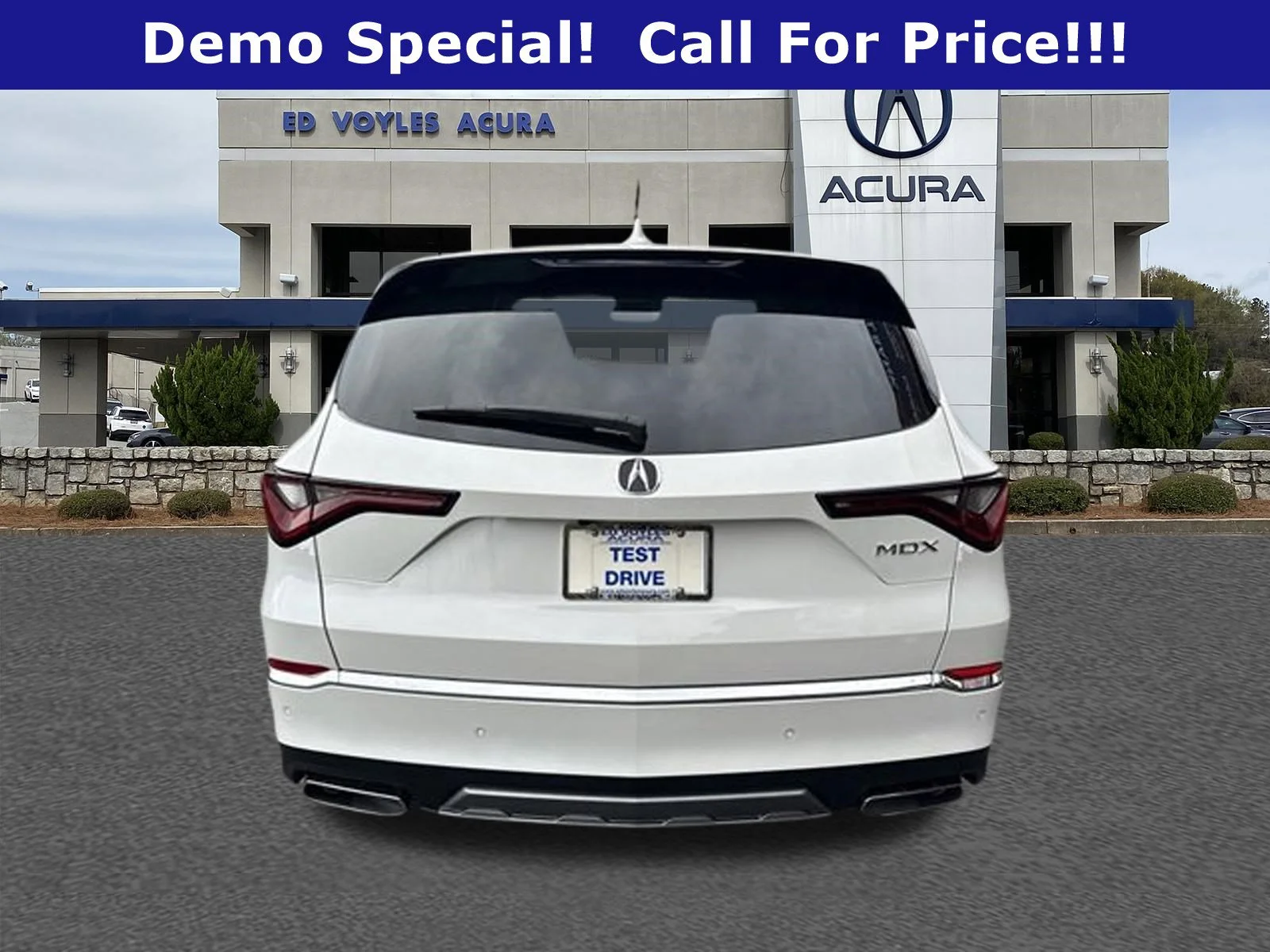 Used 2026 Platinum White Pearl Acura with Technology Package image 34