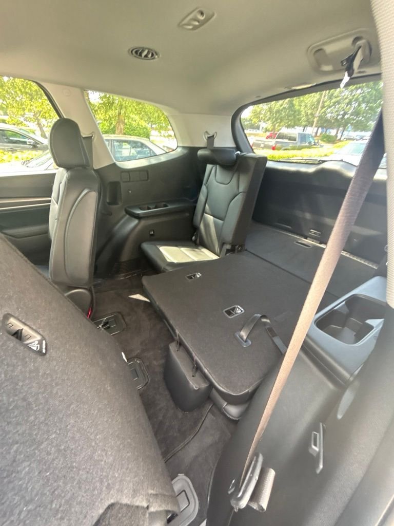 Certified Used 2025 Green Kia S image 19