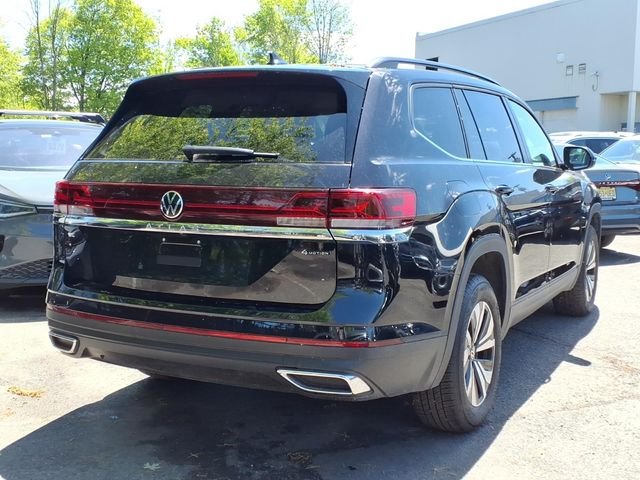 Used 2026 Black Volkswagen 2.0T SE image 8