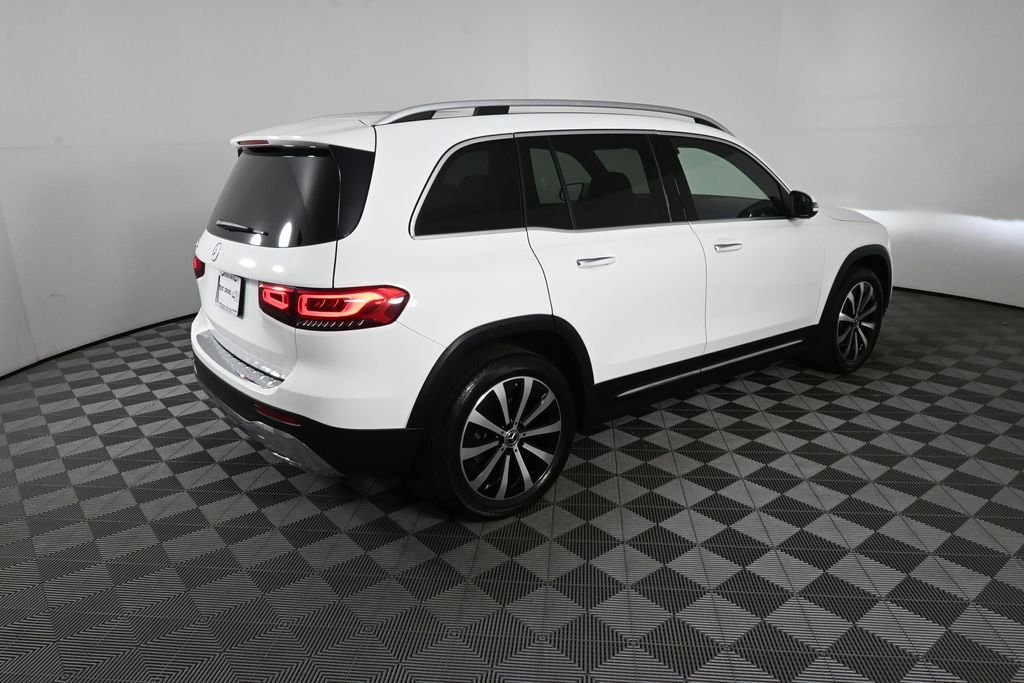 Certified Used 2022 White Mercedes-Benz GLB 250 image 24