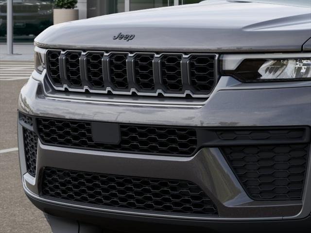 New 2026 Baltic Gray Metallic Clear-Coat Exterior Paint Jeep Laredo image 29