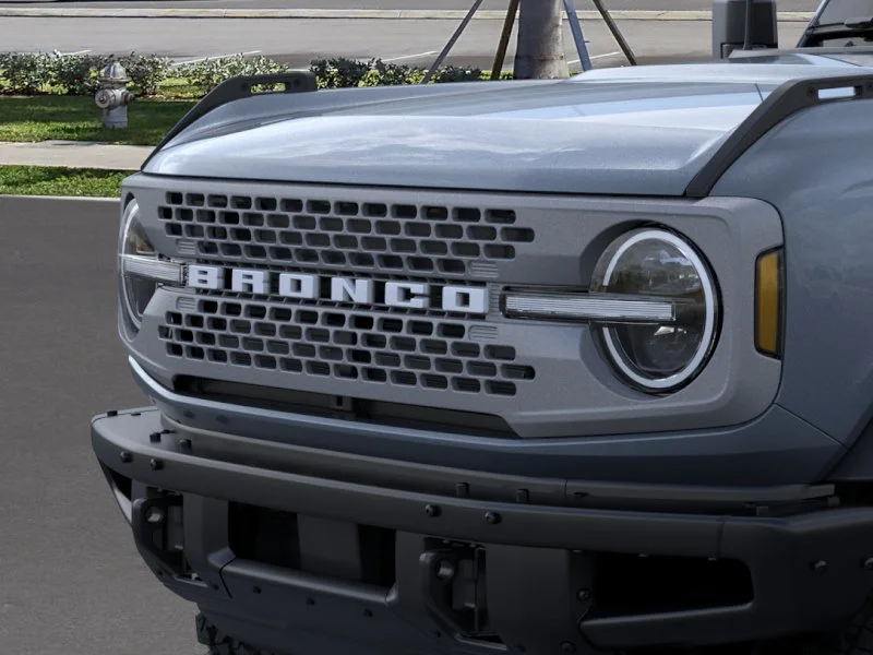 New 2025 Azure Gray Metallic Tri-Coat Ford Badlands® image 40