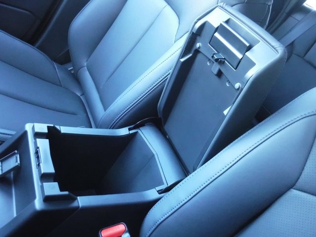 New 2026 RIVER ROCK PEARL Subaru Limited Hybrid image 18