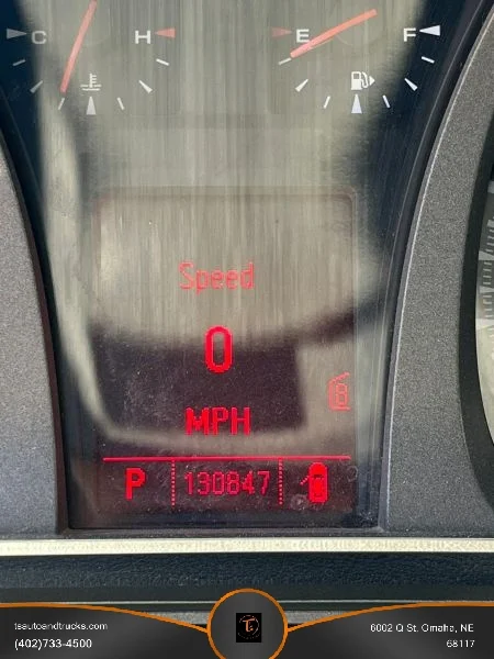 Used 2011 Red GMC SLT Sport Utility 4D image 25
