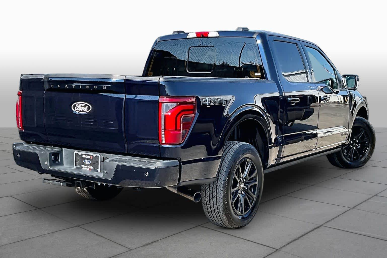 Used 2025 Antimatter Blue Metallic Ford Platinum image 12