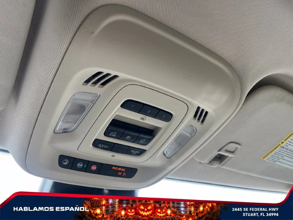 Used 2022 SAPPHIRE METALLIC Buick Essence image 33