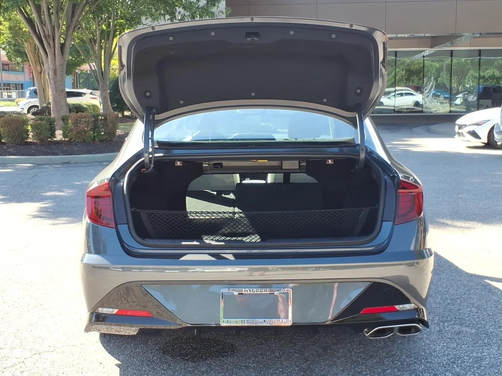 Used 2022 Portofino Gray HYUNDAI  image 30