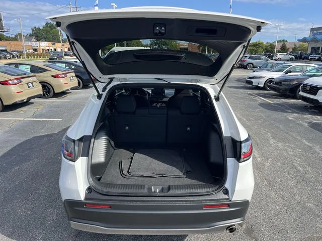 Used 2025  Honda Sport image 21