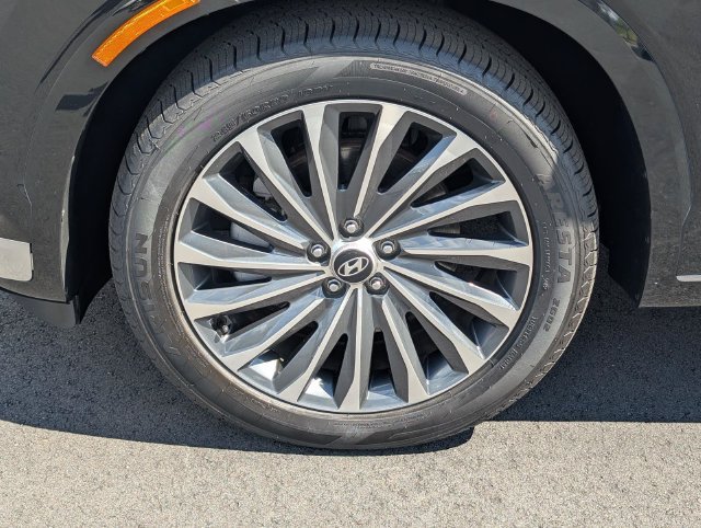 Used 2023 Black Hyundai Calligraphy image 10