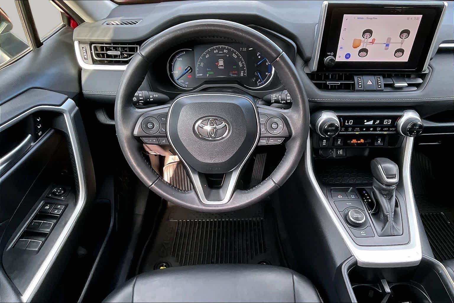 Used 2024 Ruby Flare Pearl Toyota Hybrid XLE Premium image 6