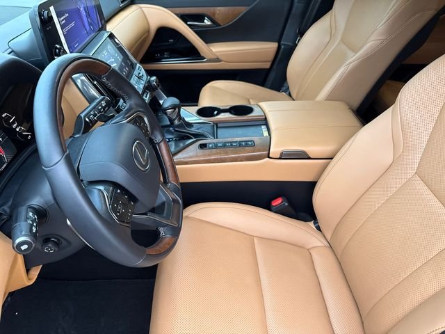 Used 2024 Gray Lexus 600 Luxury image 20